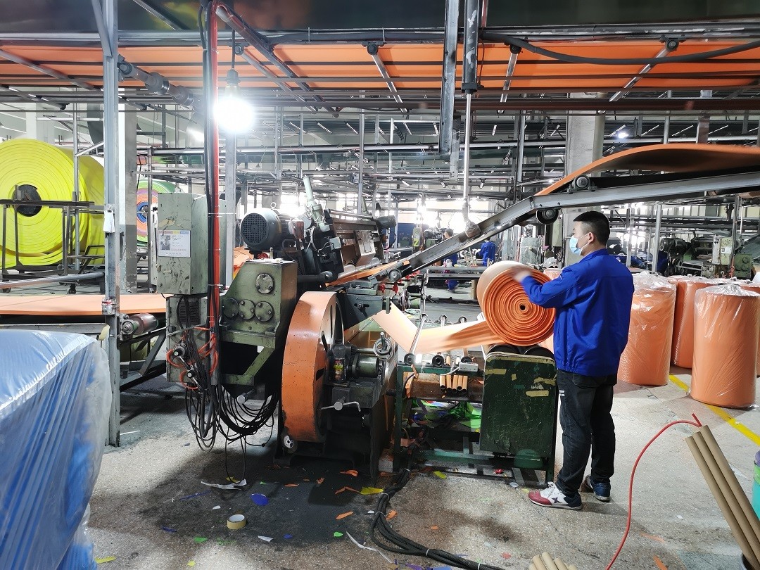 Changsha Running Import &amp; Export Co., Ltd. خط إنتاج المصنع