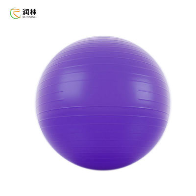كرة التوازن اليوجا الخالية من مادة البولي فينيل كلوريد PVC ، كرة التوازن للياقة البدنية مقاس 45 سم